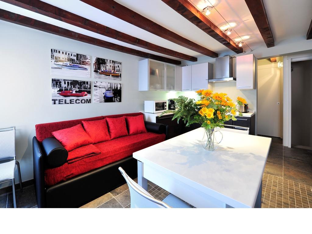 Palace La Vida Apartments By Wonderful Italy Venice Room photo