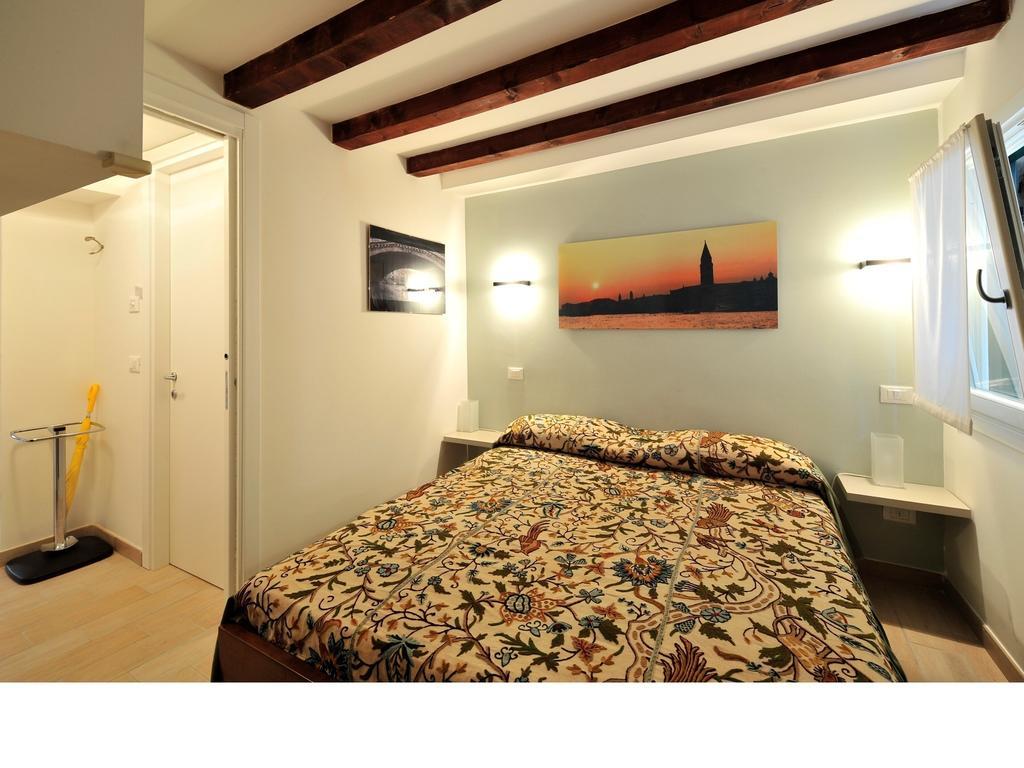 Palace La Vida Apartments By Wonderful Italy Venice Exterior photo