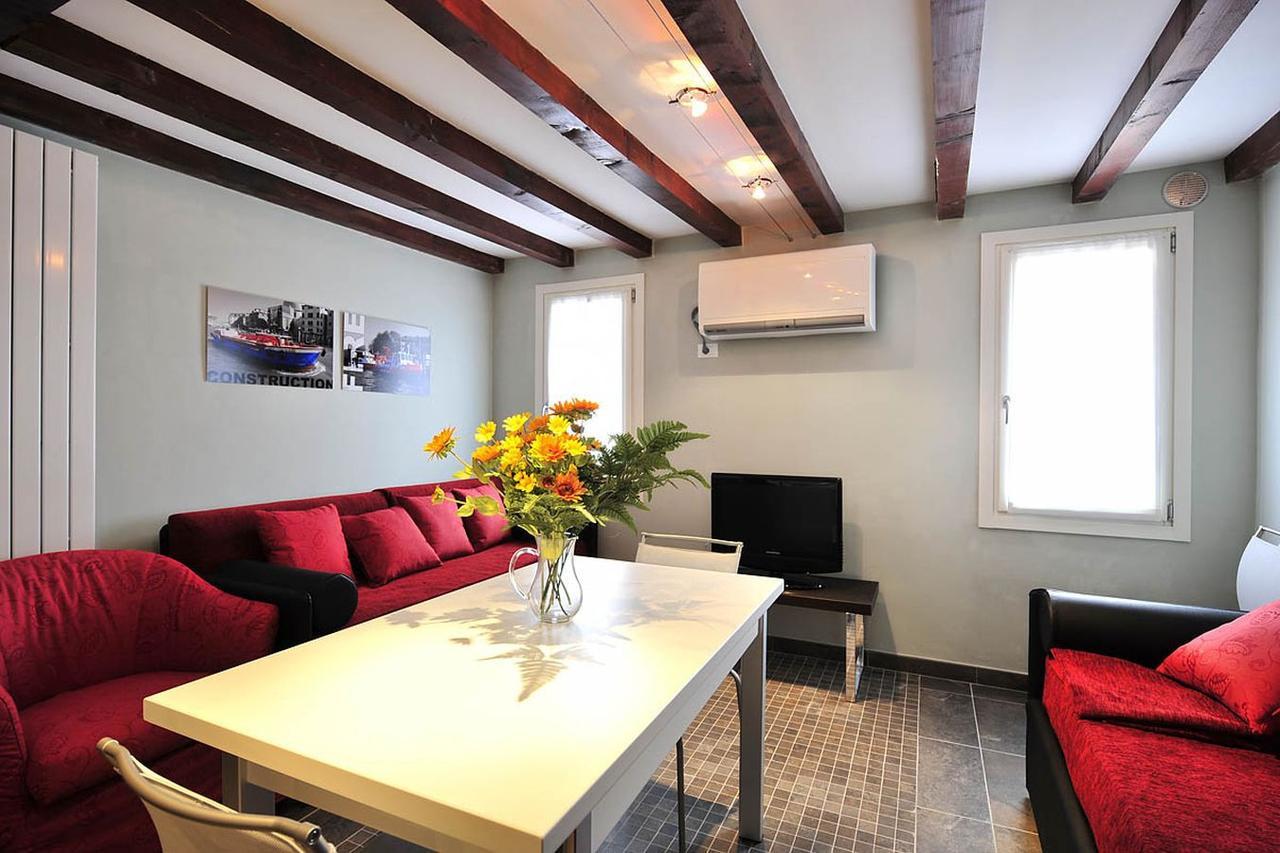 Palace La Vida Apartments By Wonderful Italy Venice Exterior photo