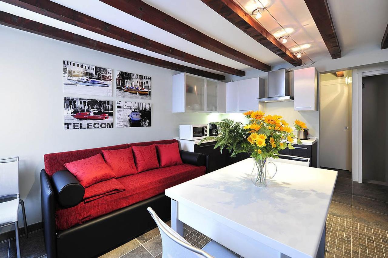 Palace La Vida Apartments By Wonderful Italy Venice Exterior photo